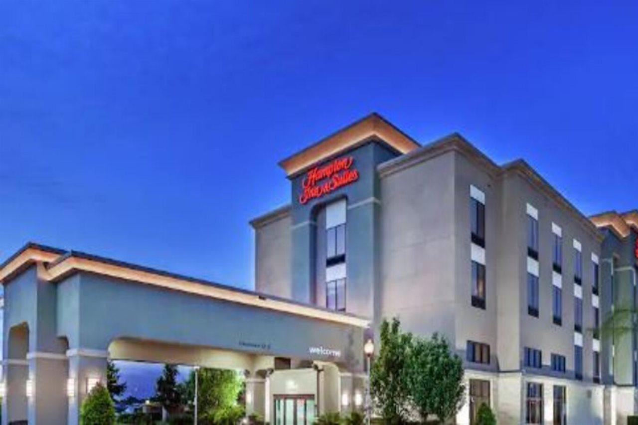 Hampton Inn & Suites Houston/League City Exterior photo