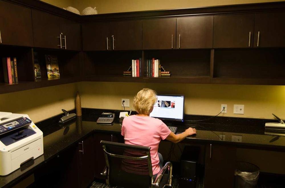 Hampton Inn & Suites Houston/League City Facilities photo