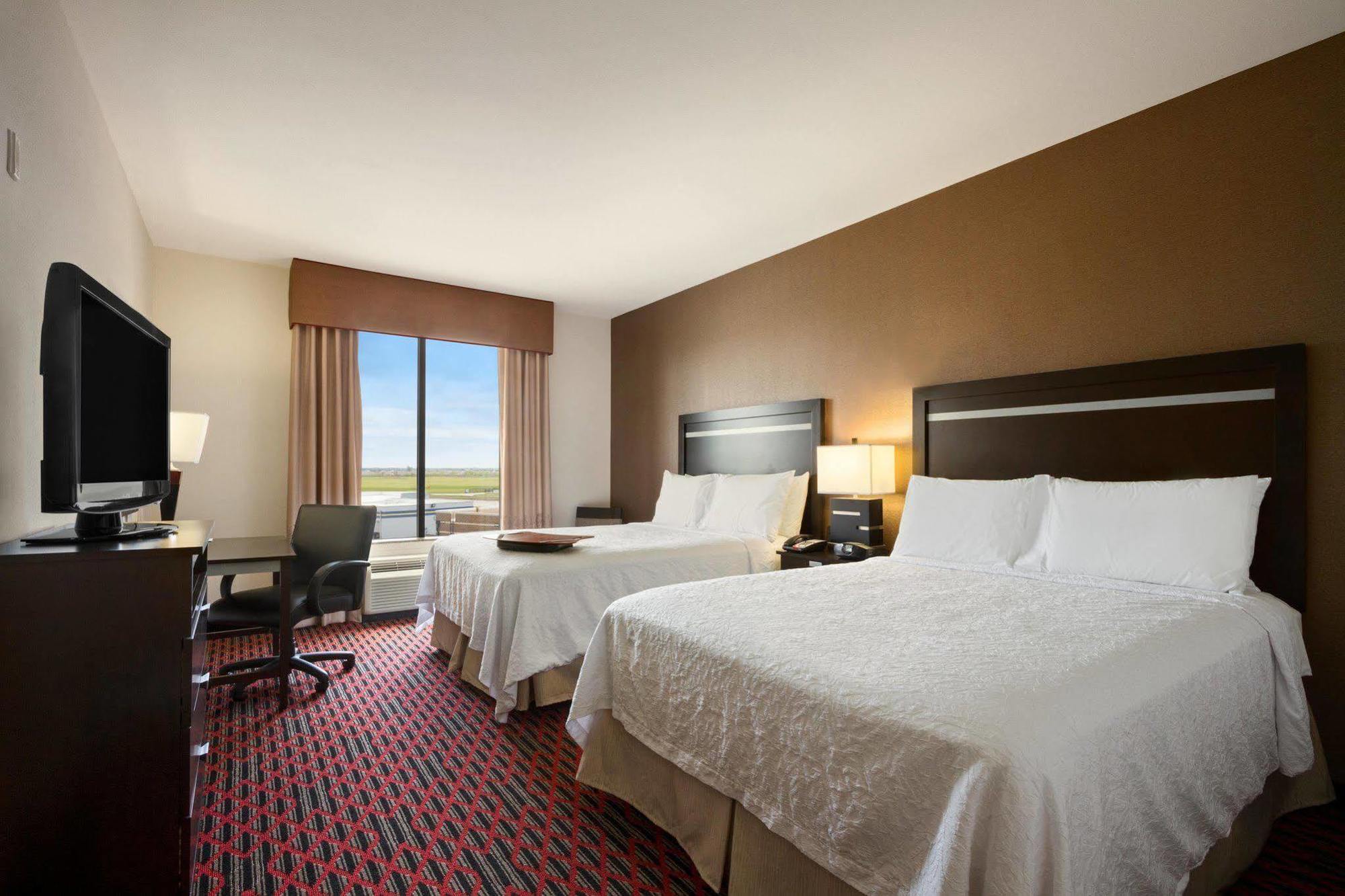 Hampton Inn & Suites Houston/League City Exterior photo